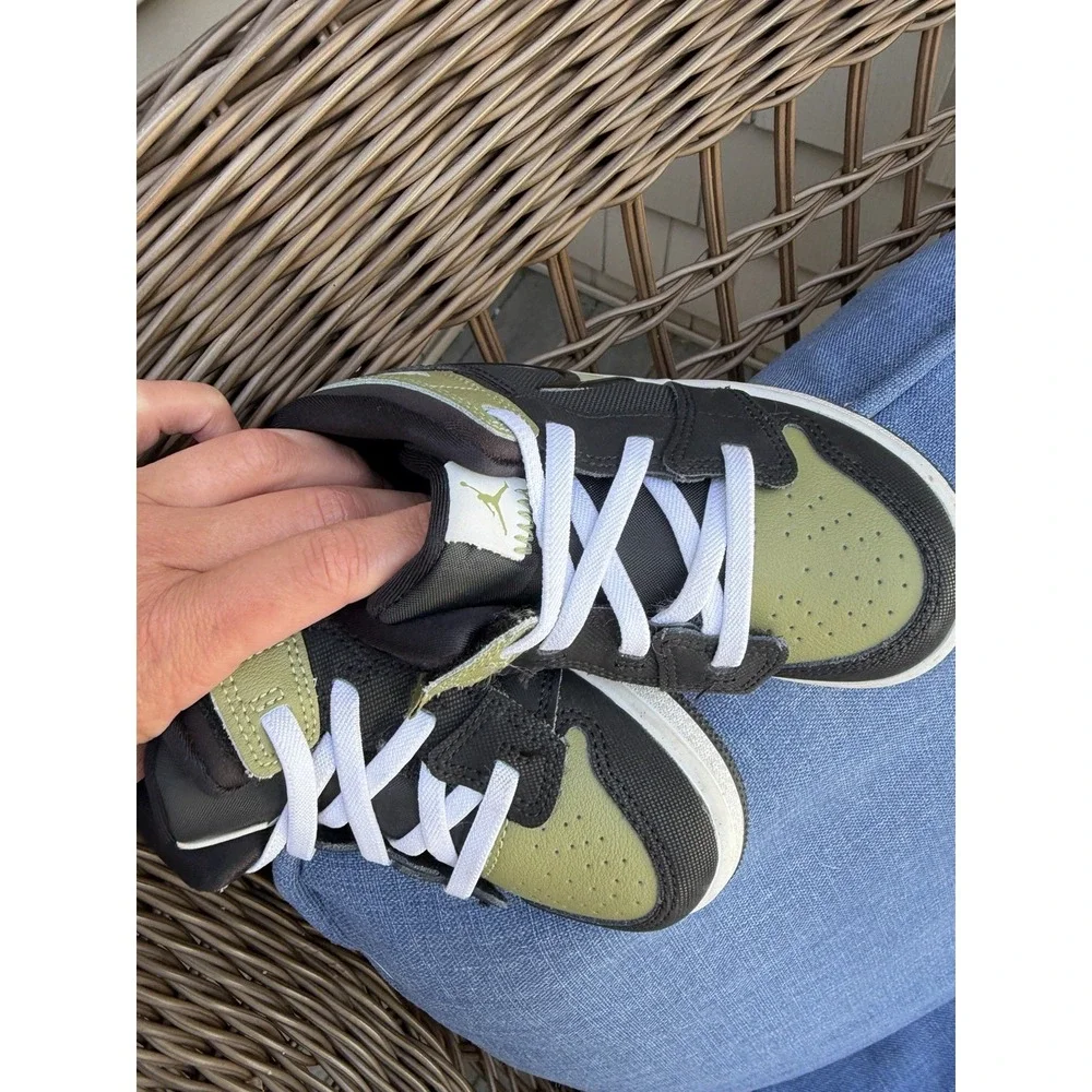 Nike Air Jordan 1 Mid Olive green colorway TD Toddler Size 9C Used
